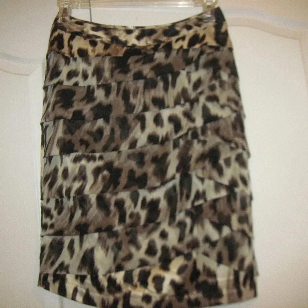 NWT WORTHINGTON  Leopard Print Ruffled Skirt 10 P - Picture 2 of 6